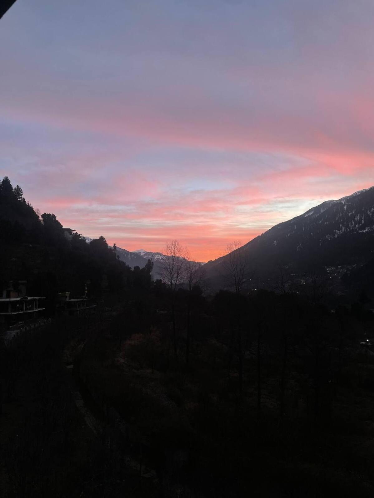 The Locals Manali (Himachal Pradesh)